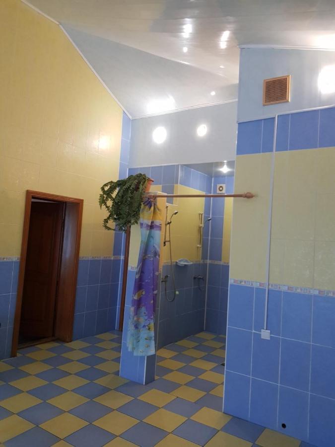 Дом Для Души С Бассейном Целиком Vinnytsia Exterior foto